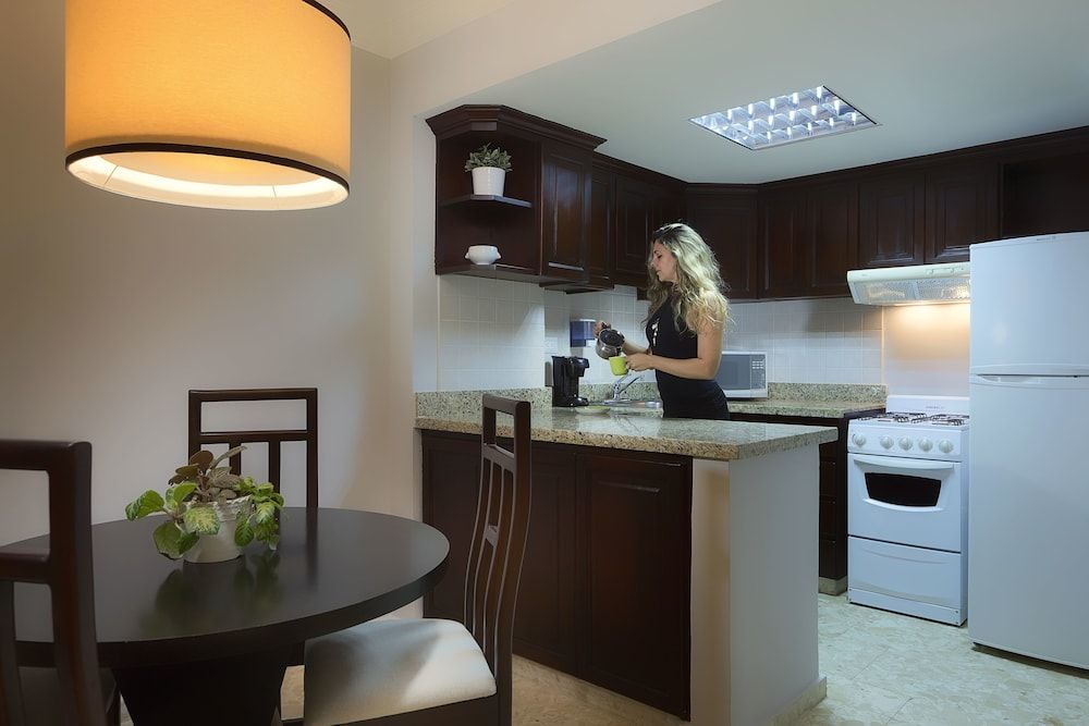 Plaza Florida Suites 1