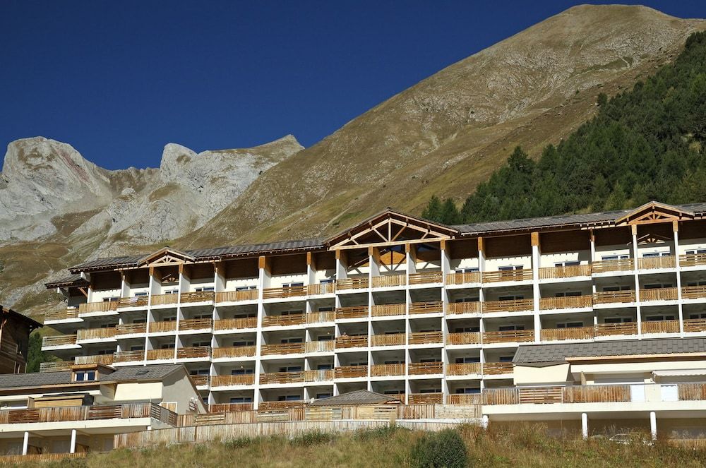 Plein Sud -1 estrelas em La Foux