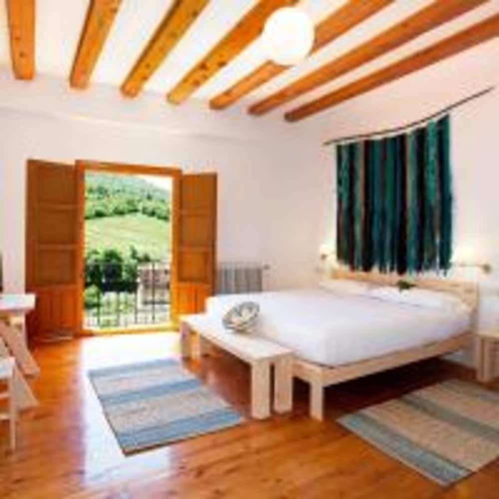 Posada Hoyos de Iregua 1 Posada Hoyos de Iregua 1