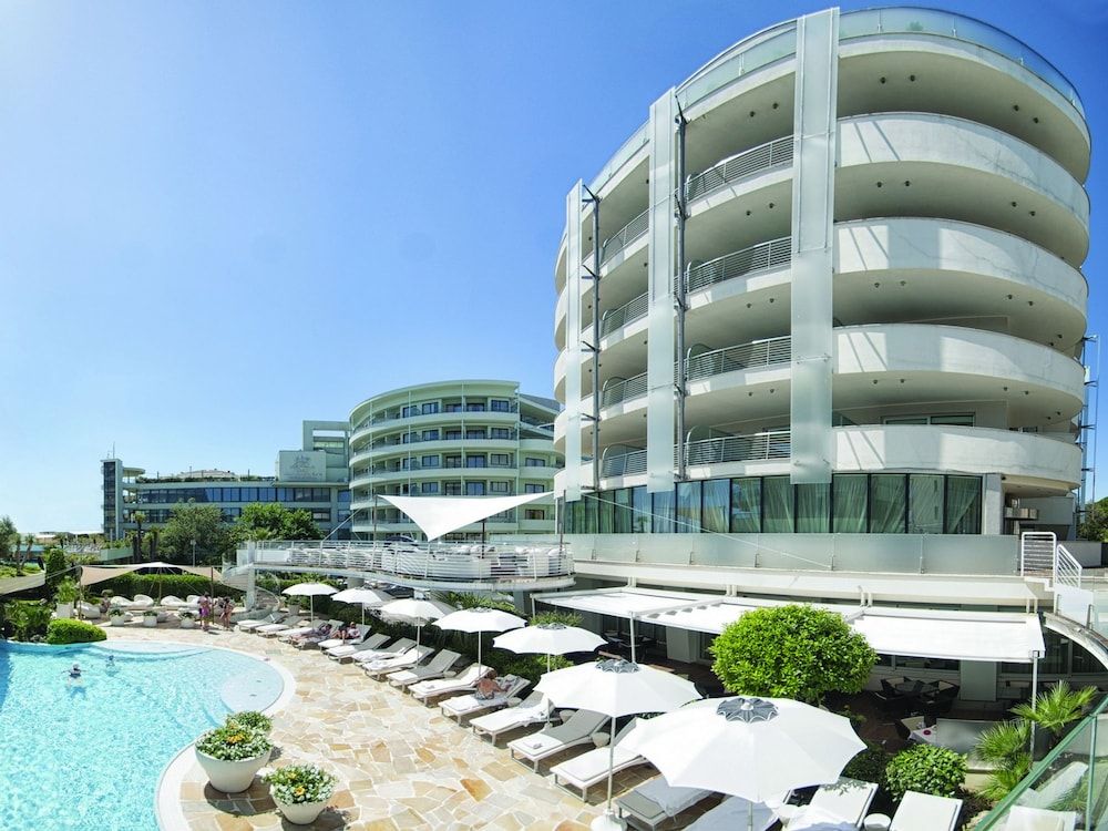 Hotel Premier & Suites - Premier Resort 5 estrelas em Milano Marittima