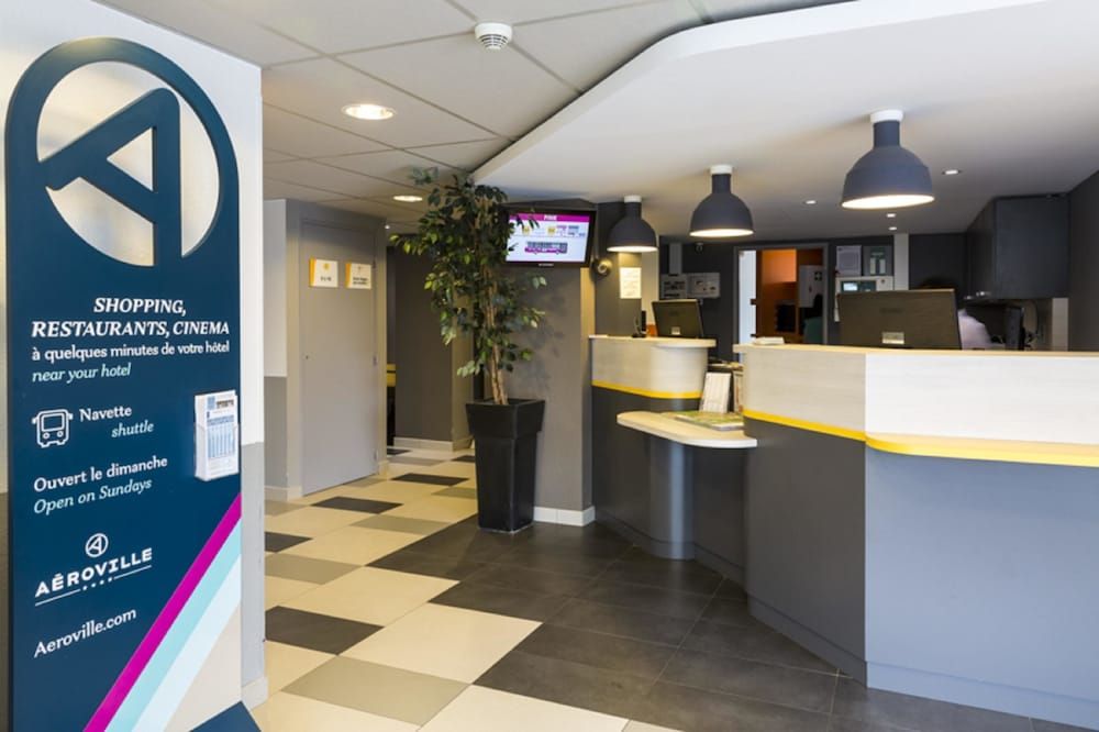 Première Classe Roissy - Aéroport Charles De Gaulle 2 estrelas em Roissy-en-France