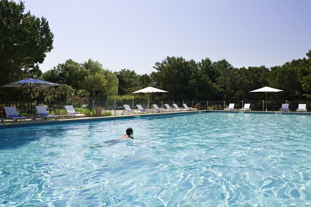 Pullman Marseille Provence Aéroport 4 estrelas em Marignane