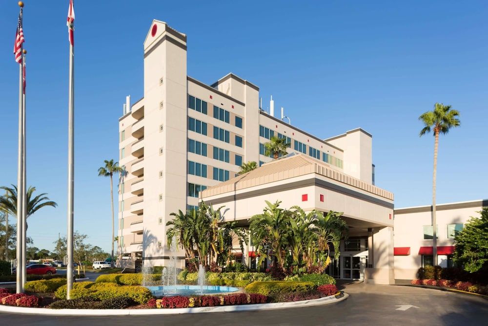 Ramada by Wyndham Kissimmee Gateway 3 estrellas en Kissimmee