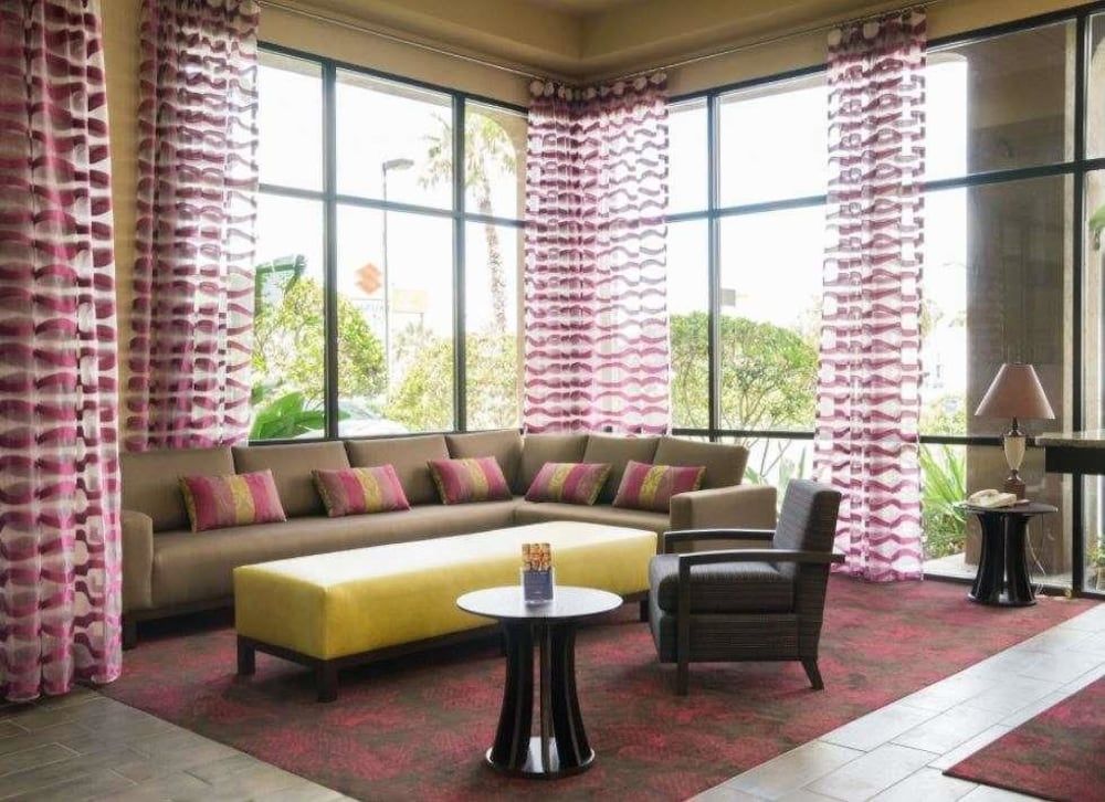 Ramada by Wyndham Orlando Florida Mall 3