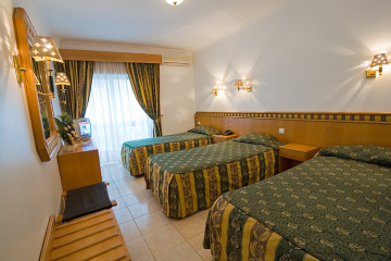 Real Caparica 2 estrelas em Costa da Caparica