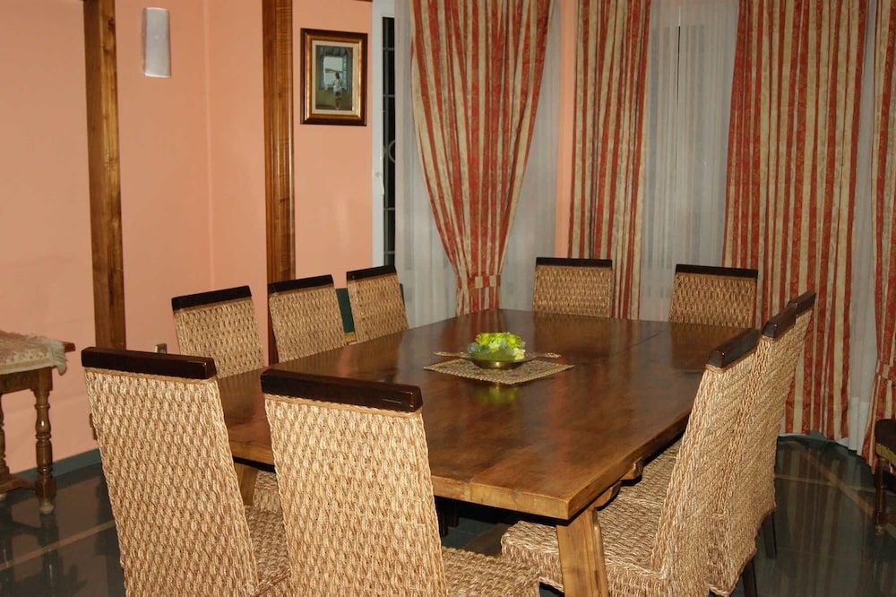 Real Hotel 3 Real Hotel 3