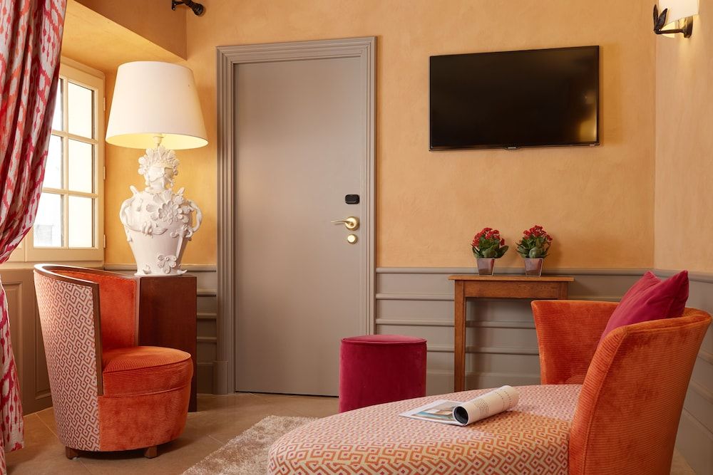 Relais des Trois Chateaux 3