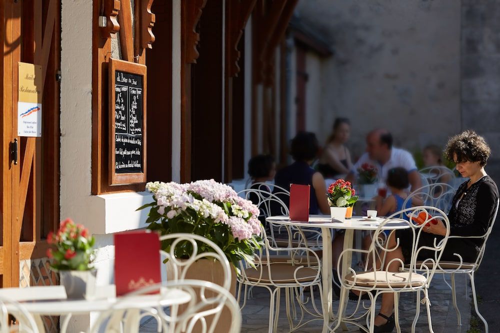 Relais des Trois Chateaux 4 estrelas em Cour-Cheverny