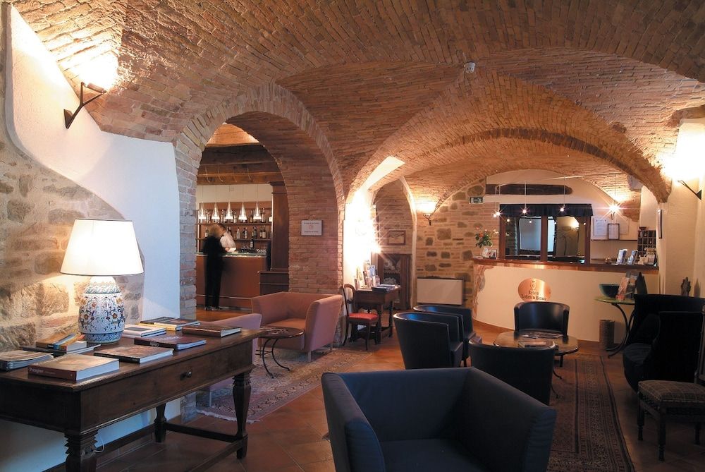 Relais La Corte Di Bettona 2