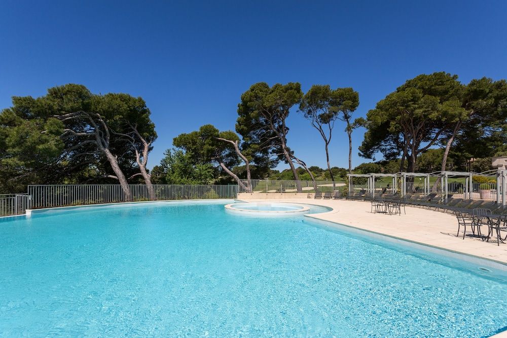 Residence Eurogroup Provence Country Club 4 estrelas em Saumane-de-Vaucluse