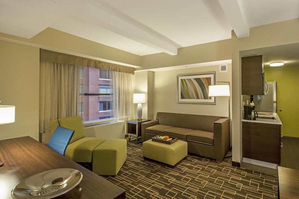 Residence Inn by Marriott New York Manhattan/Midtown East 1