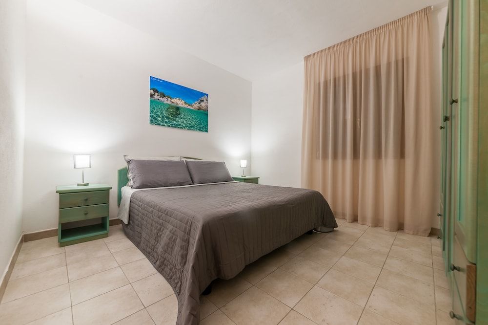 Residenze Le Vele & Le Maree -1 estrelas em La Maddalena