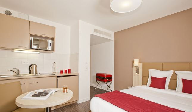 Residhome Nanterre La Defense Hotel 3