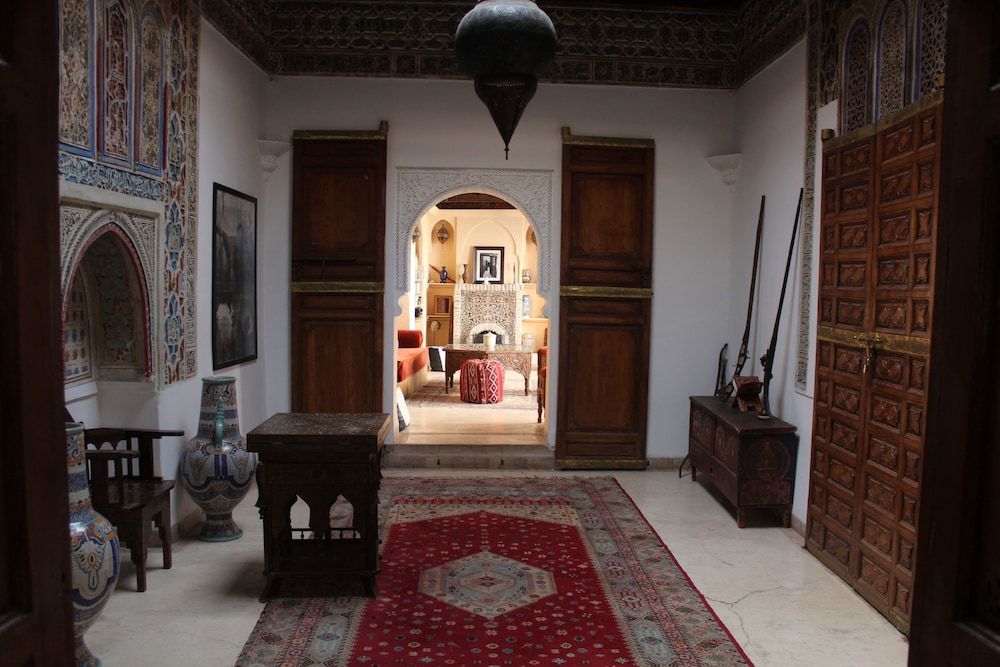 Riad Ben Youssef 1 Riad Ben Youssef 1
