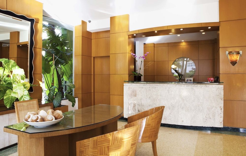 Richmond Oceanfront Hotel 2