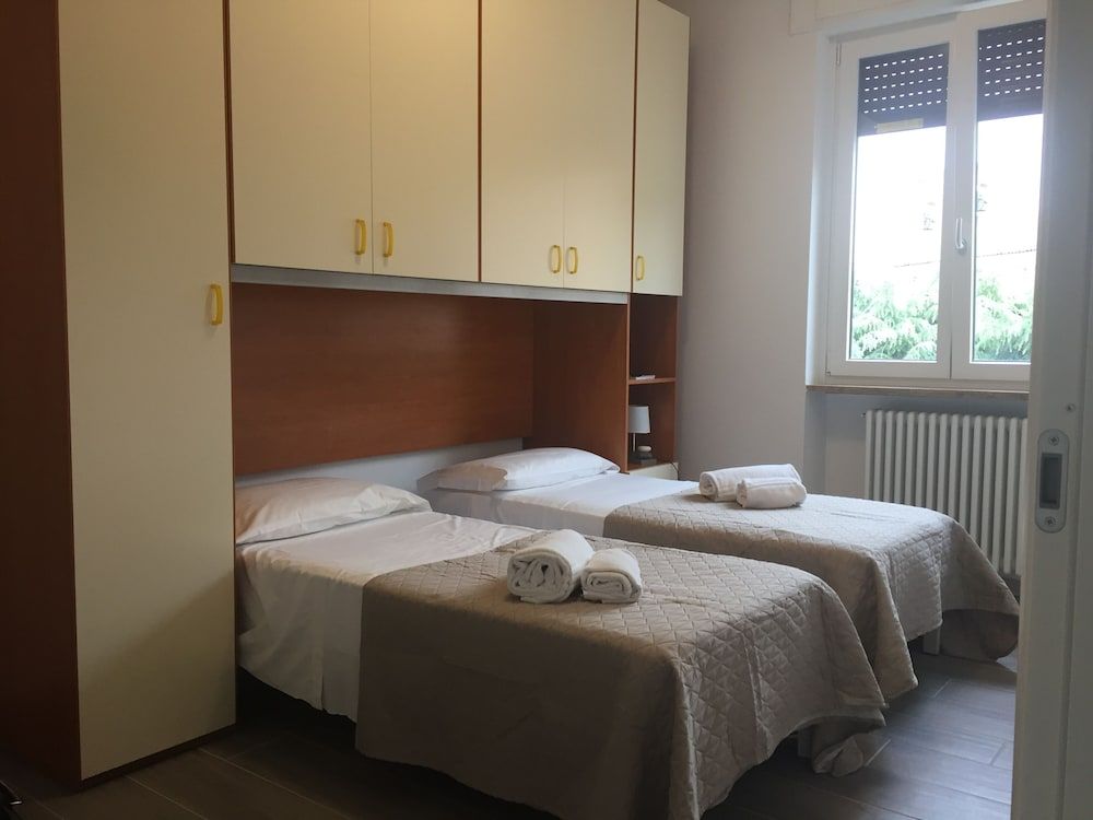 Rigoletto Apartment and Rooms 2 Rigoletto Apartment and Rooms 2