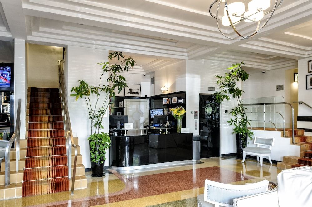 Riviera Suites South Beach, a South Beach Group Hotel 2 Riviera Suites South Beach, a South Beach Group Hotel 2