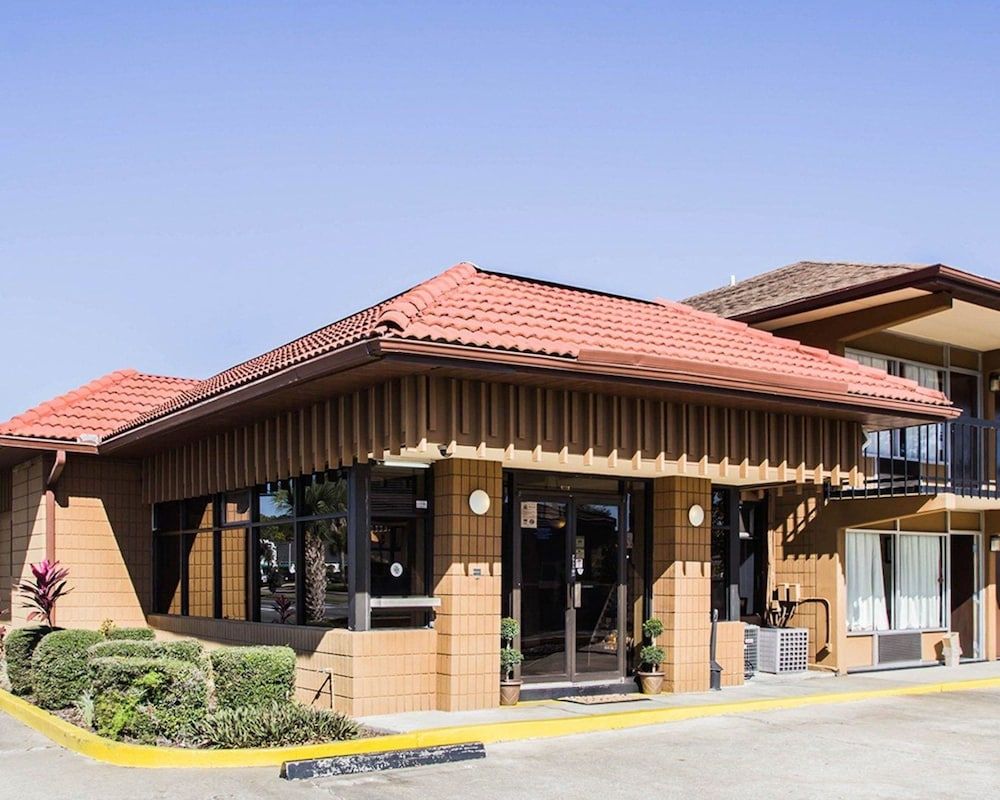 Rodeway Inn Near Florida Mall 1 Rodeway Inn Near Florida Mall 1