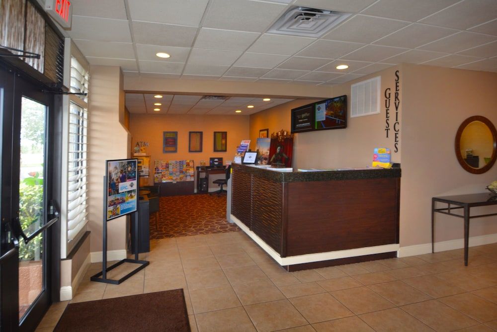 Rosen Inn, closest to Universal 3 Rosen Inn, closest to Universal 3