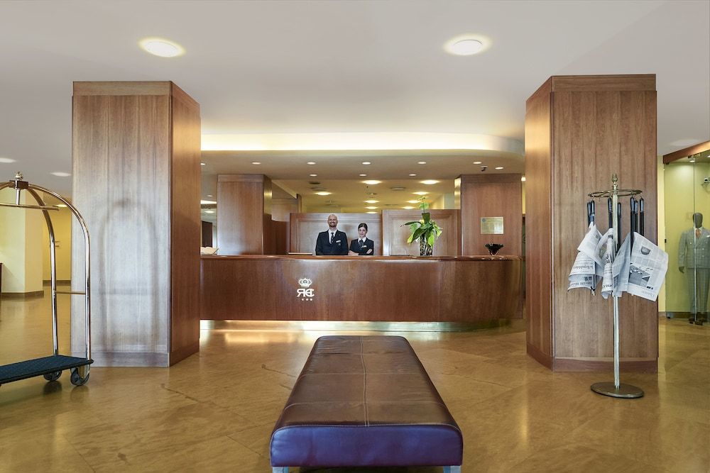 Royal Continental Hotel Naples 2 Royal Continental Hotel Naples 2