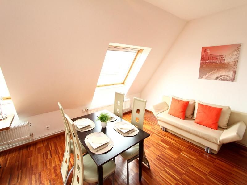 Royal Living Apartments 1