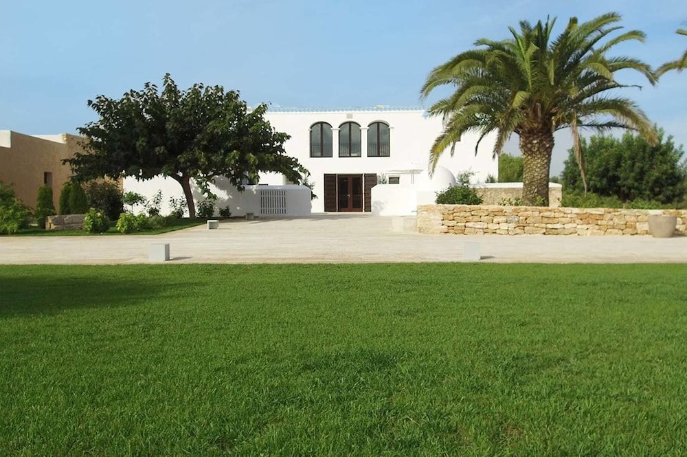Safragell Ibiza Suites & Spa 1 Safragell Ibiza Suites & Spa 1