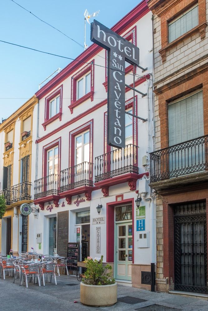 San Cayetano 1 San Cayetano 1