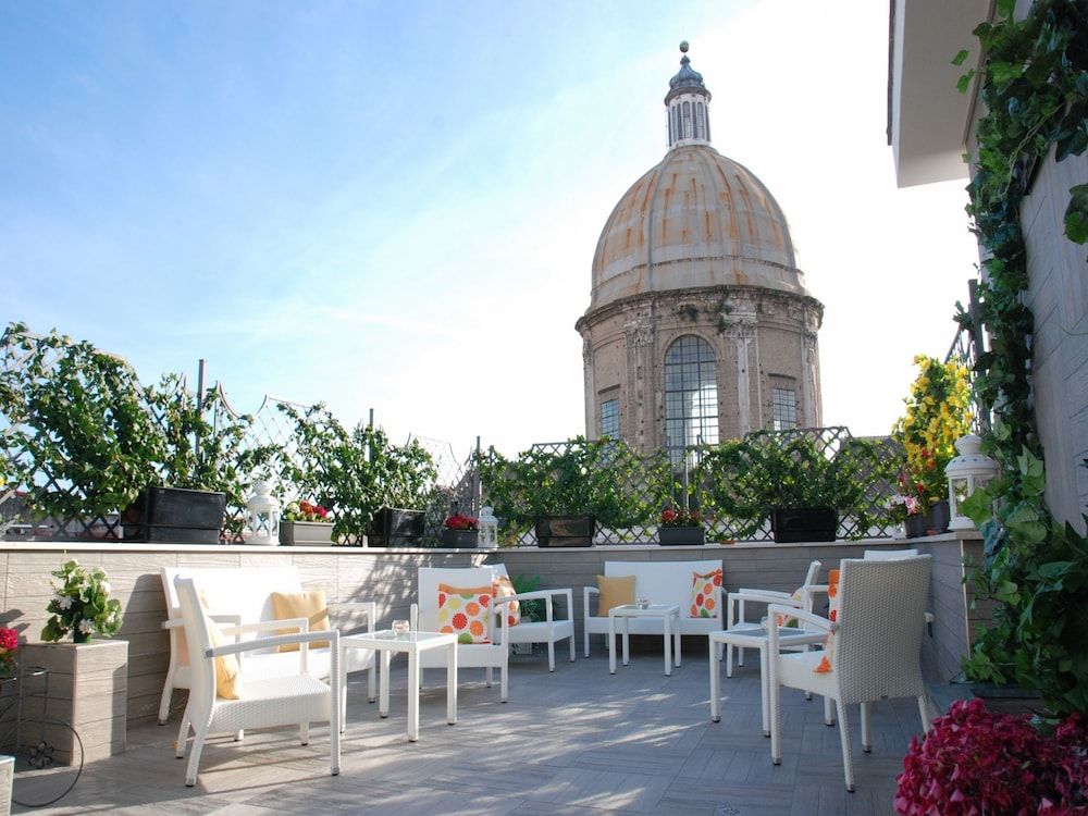 Hotel San Pietro 4 étoiles à Naples
