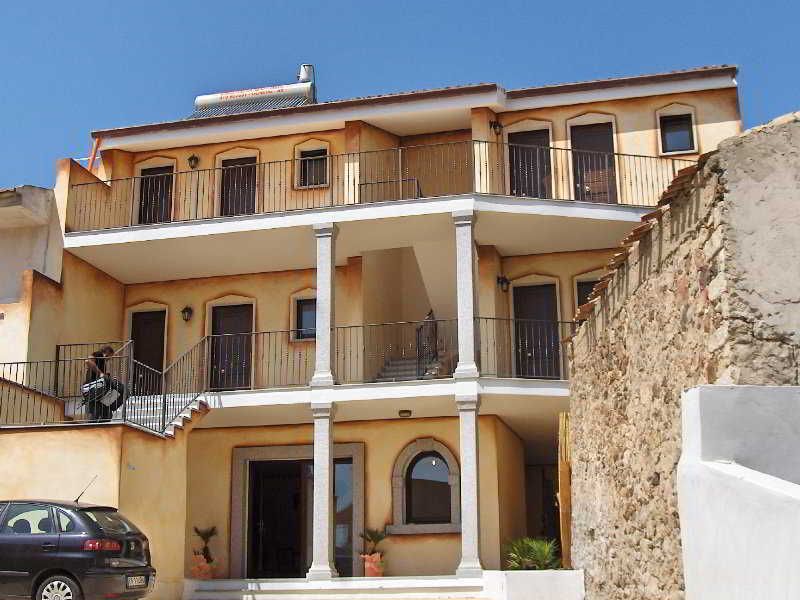 B&B Sandalia - Badesí 1 estrelas em Badesi