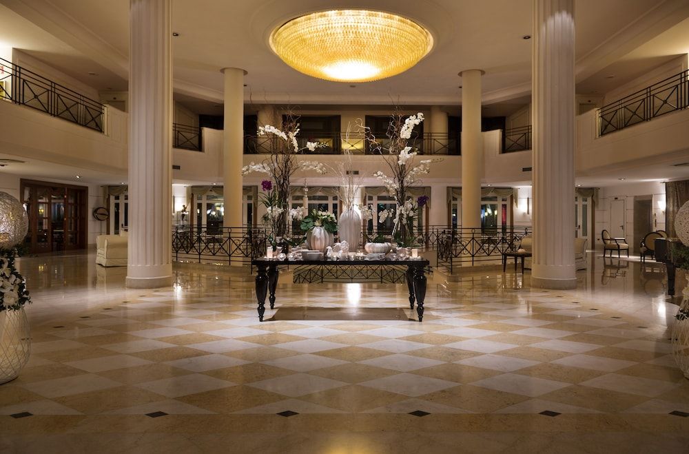 Savoy Beach Hotel 3 Savoy Beach Hotel 3