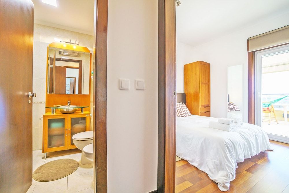 Seafront Condo & Big Terrace 3