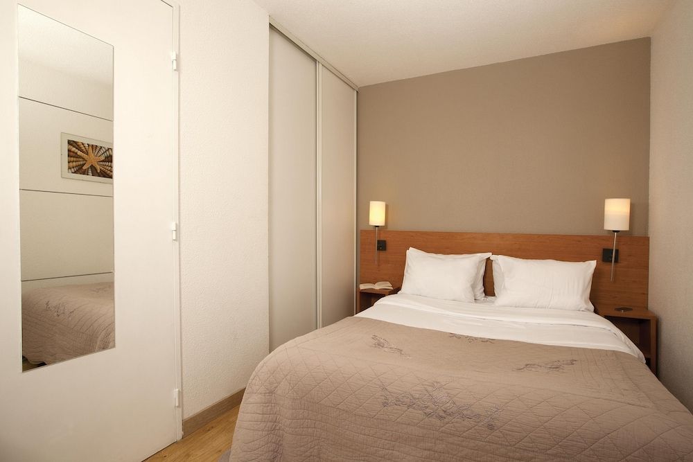 Sejours et Affaires Pantin 2