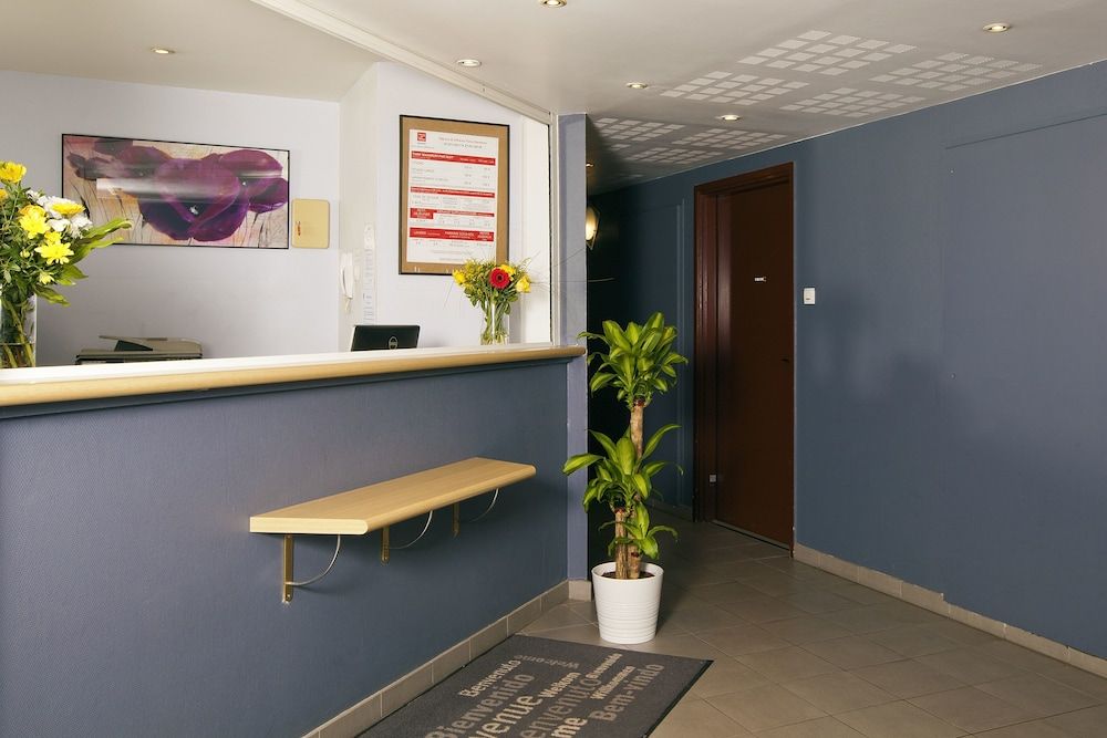 Sejours & Affaires Paris Nanterre 2