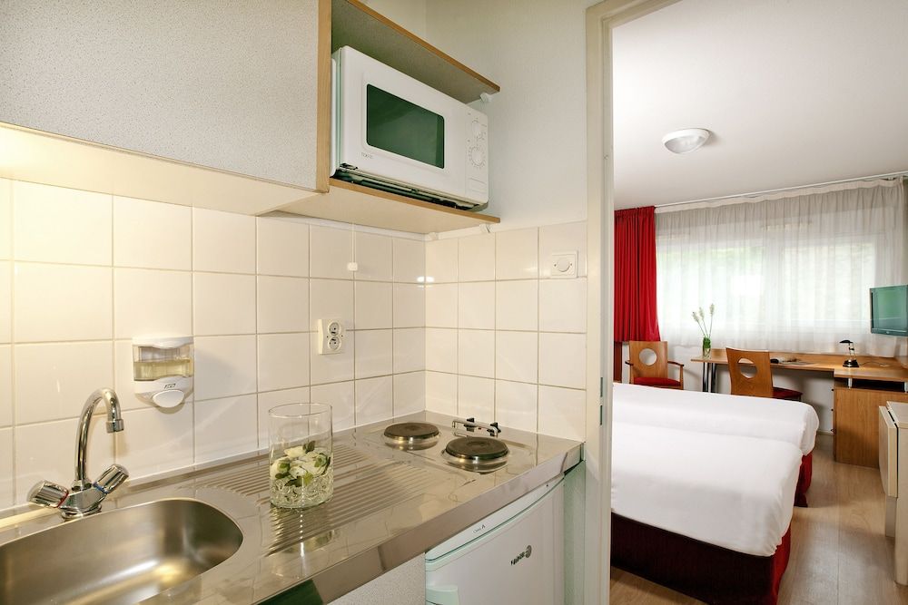 Séjours & Affaires Poitiers Lamartine 3