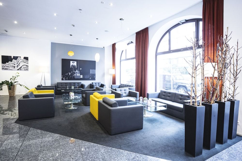 Select Hotel Berlin Checkpoint Charlie 3