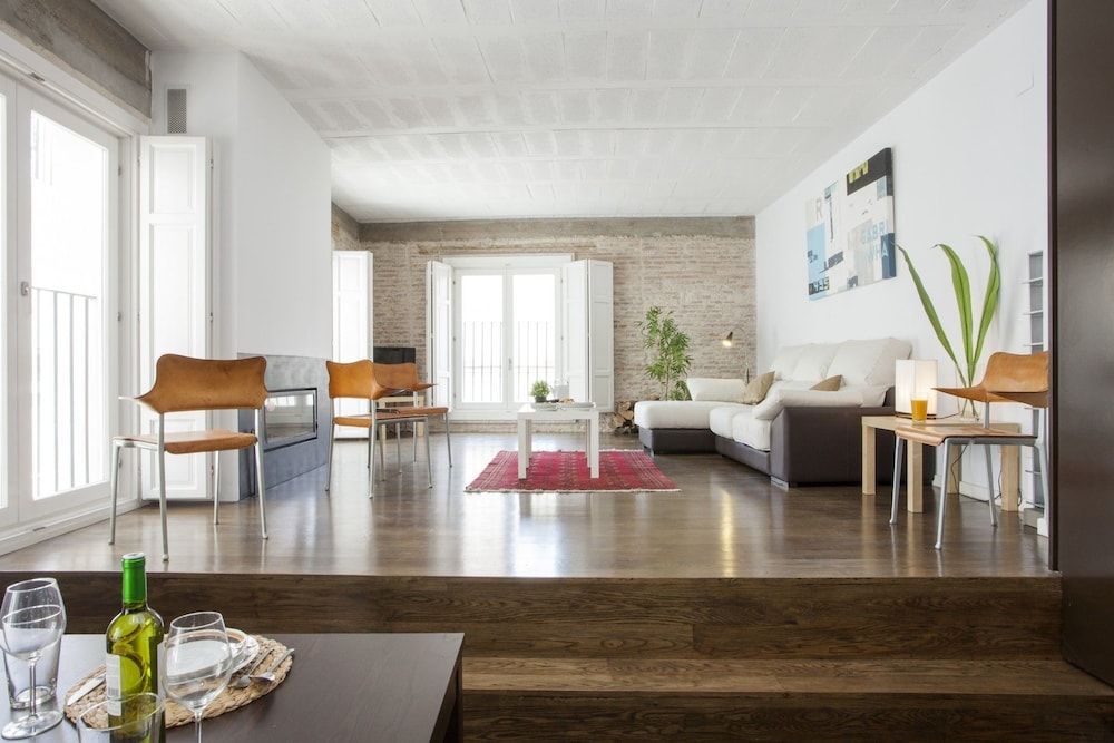 SingularStays Calatrava 1