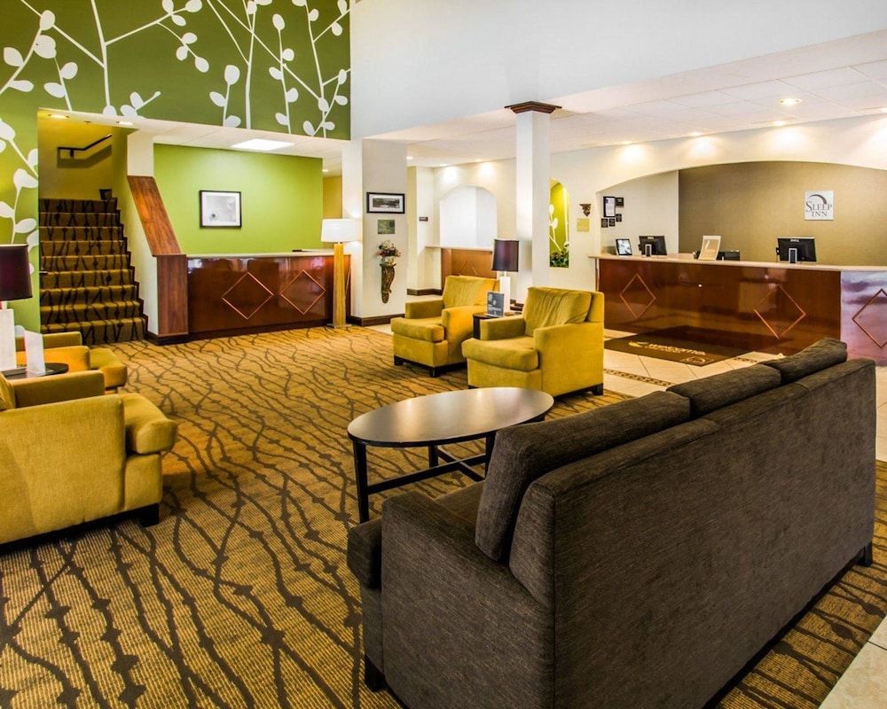 Sleep Inn & Suites Orlando International Airport 3