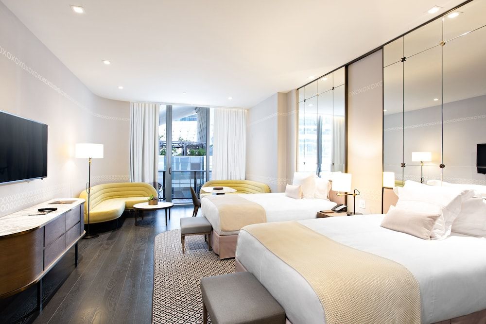 SLS LUX Brickell 3 SLS LUX Brickell 3