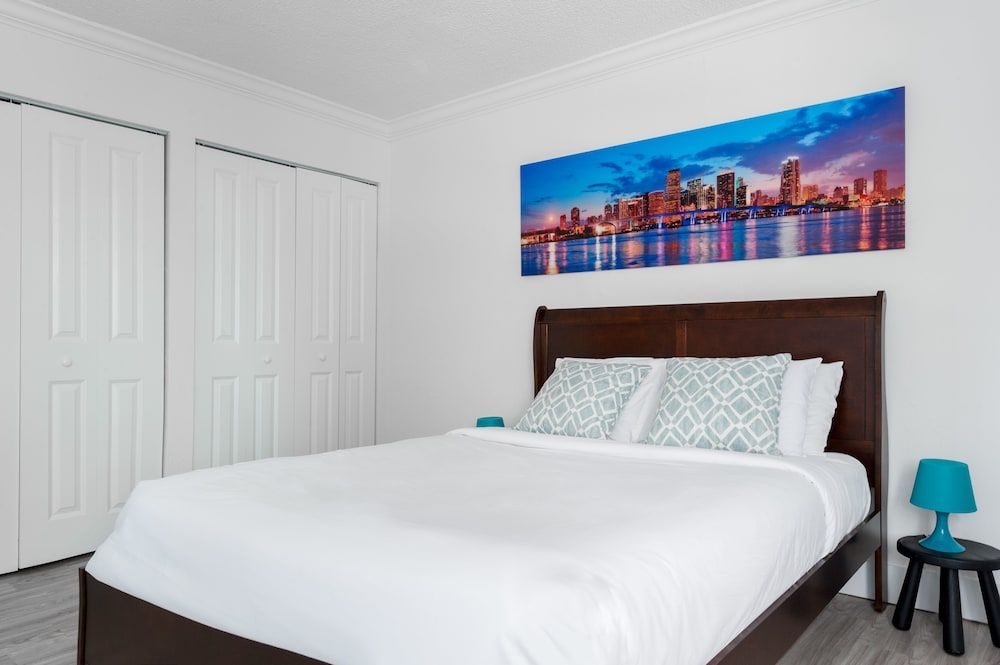Smart 1BR in Coconut Grove by Sonder 3 Smart 1BR in Coconut Grove by Sonder 3