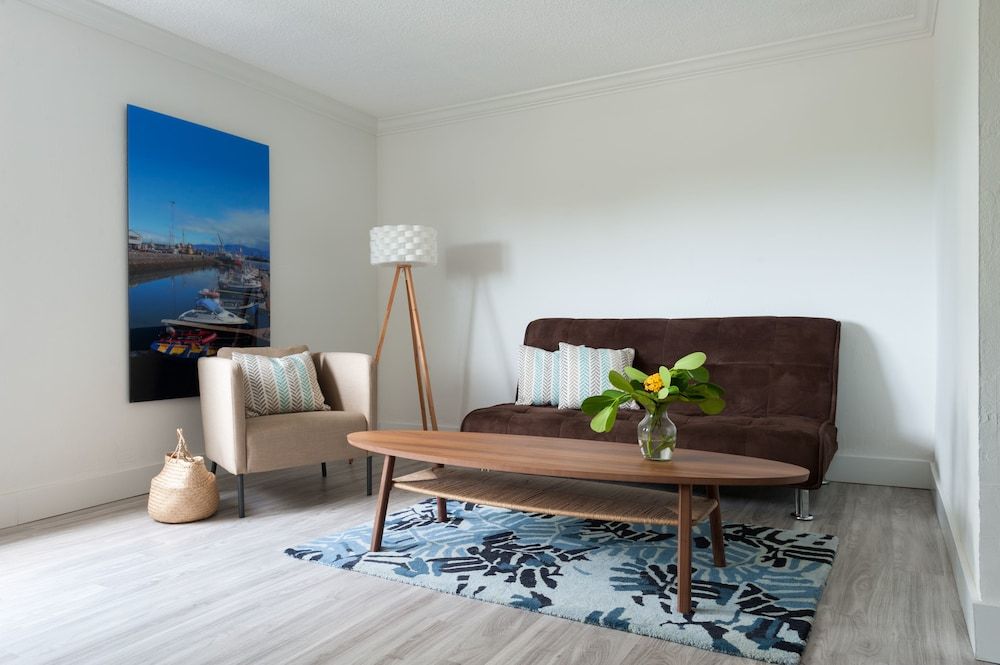 Smart 1BR in Coconut Grove by Sonder 1 Smart 1BR in Coconut Grove by Sonder 1