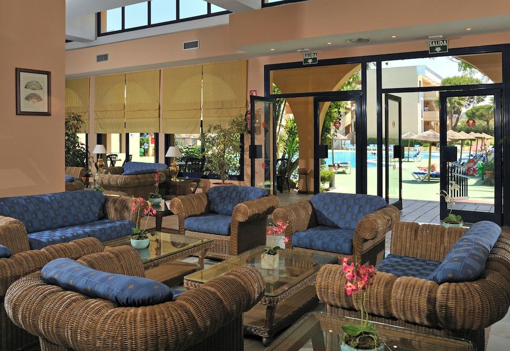 Sol Sancti Petri Aparthotel 3