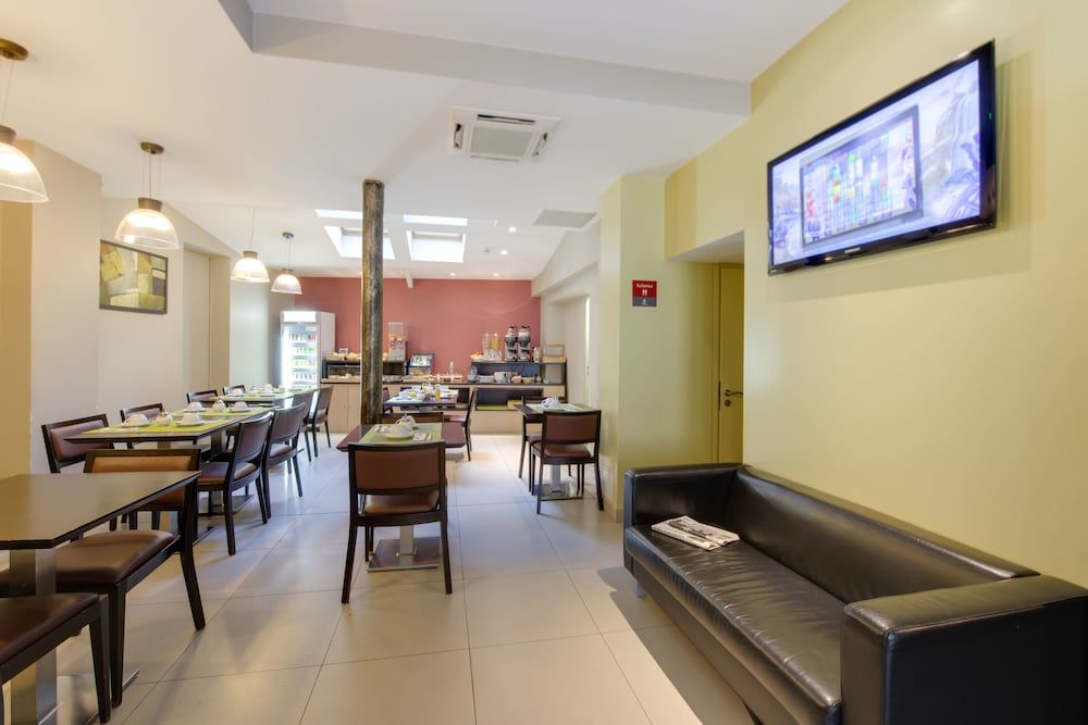 Source Hotel 3 Source Hotel 3
