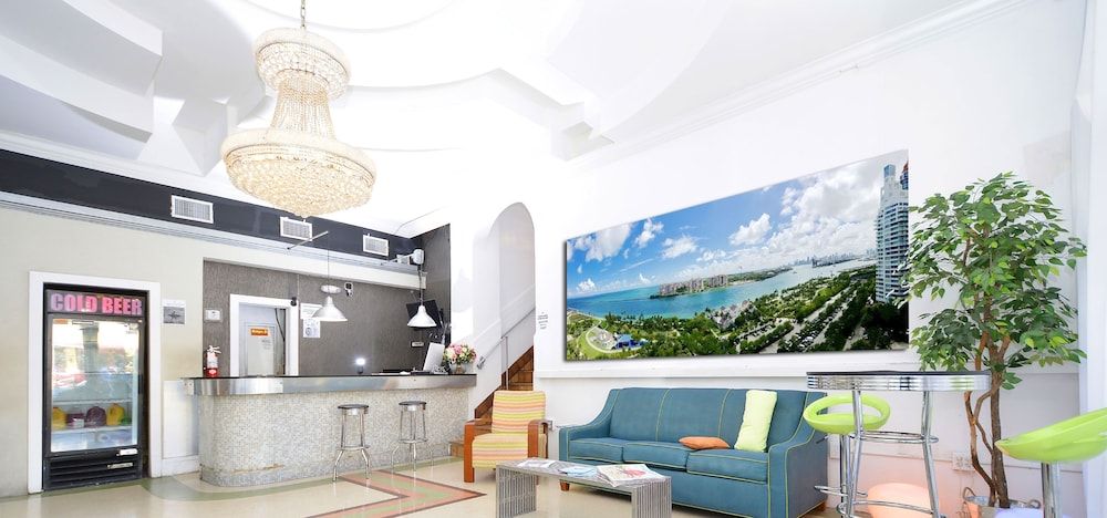 South Beach Rooms and Hostel 3