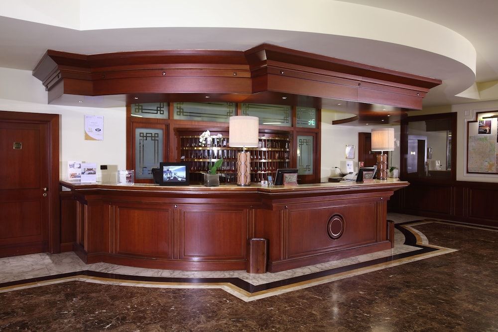 Starhotels Majestic 2