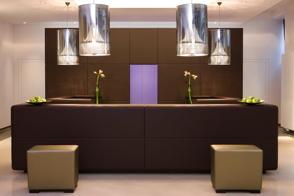 Steigenberger Hotel Herrenhof 2