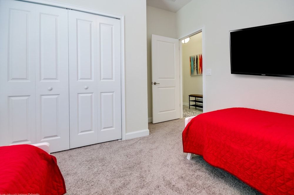 Storey Lake - 4883 Romeo Circle 3 Storey Lake - 4883 Romeo Circle 3