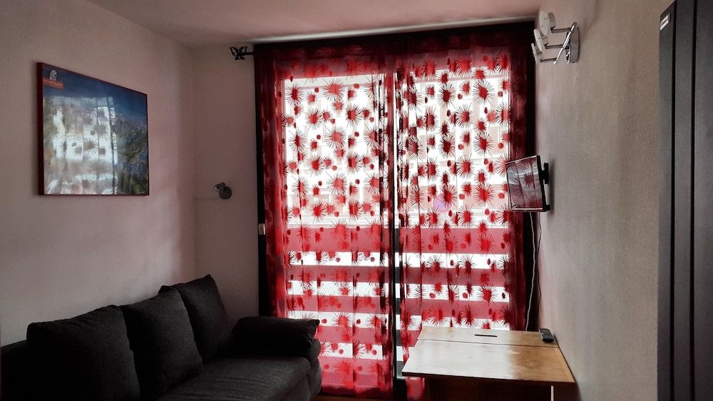 Studio in Saint-lary-soulan, With Balcony and Wifi - 100 m From the Slopes 1