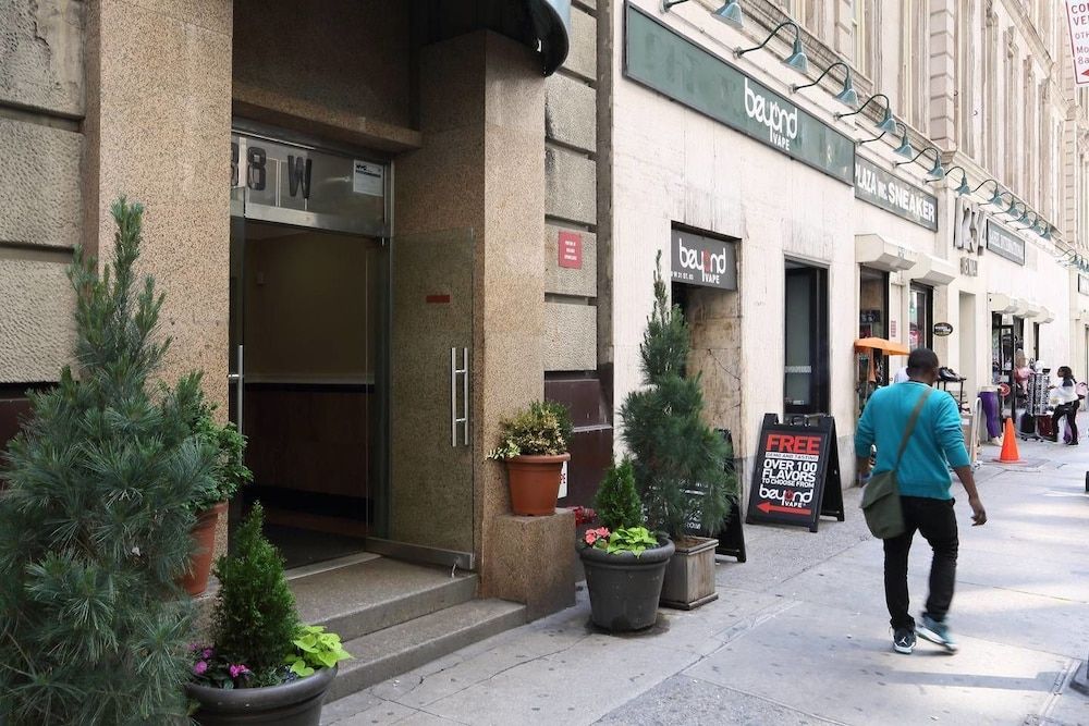 Studios in New York 1