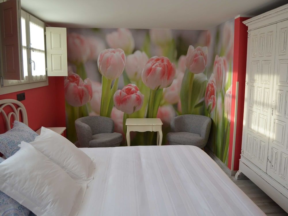 Suites con Jacuzzi Santillana 3