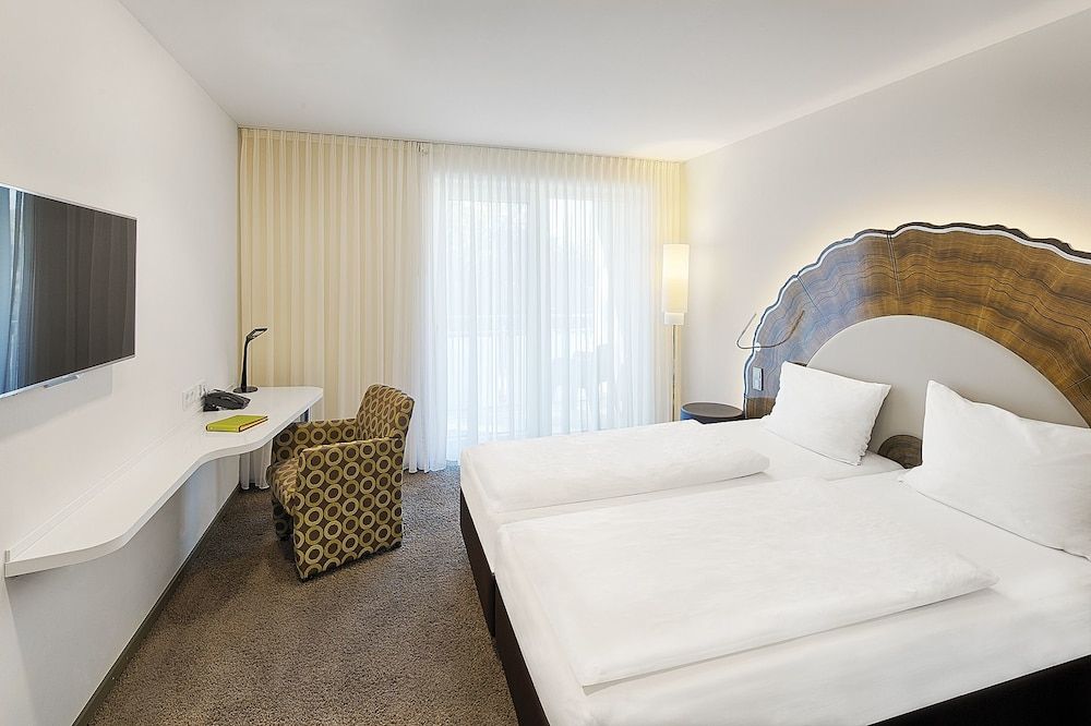 Taome Feng Shui Stadthotel Breisgau 2